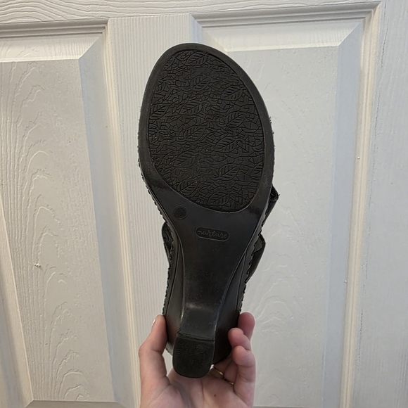 Nurture Black Leather Slip On Summer Cute Minimalist Heeled Lucas Sandals Sz 9M - Picture 7 of 7